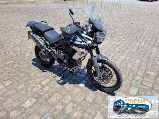 TRIUMPH TIGER 800 XCA 2019