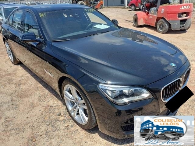 BMW SERIE 7 750I 4.4 V8 BITURBO 2015